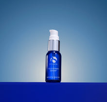 iS Clinical Poly-Vitamin Serum 30 ml — zdjęcie 2