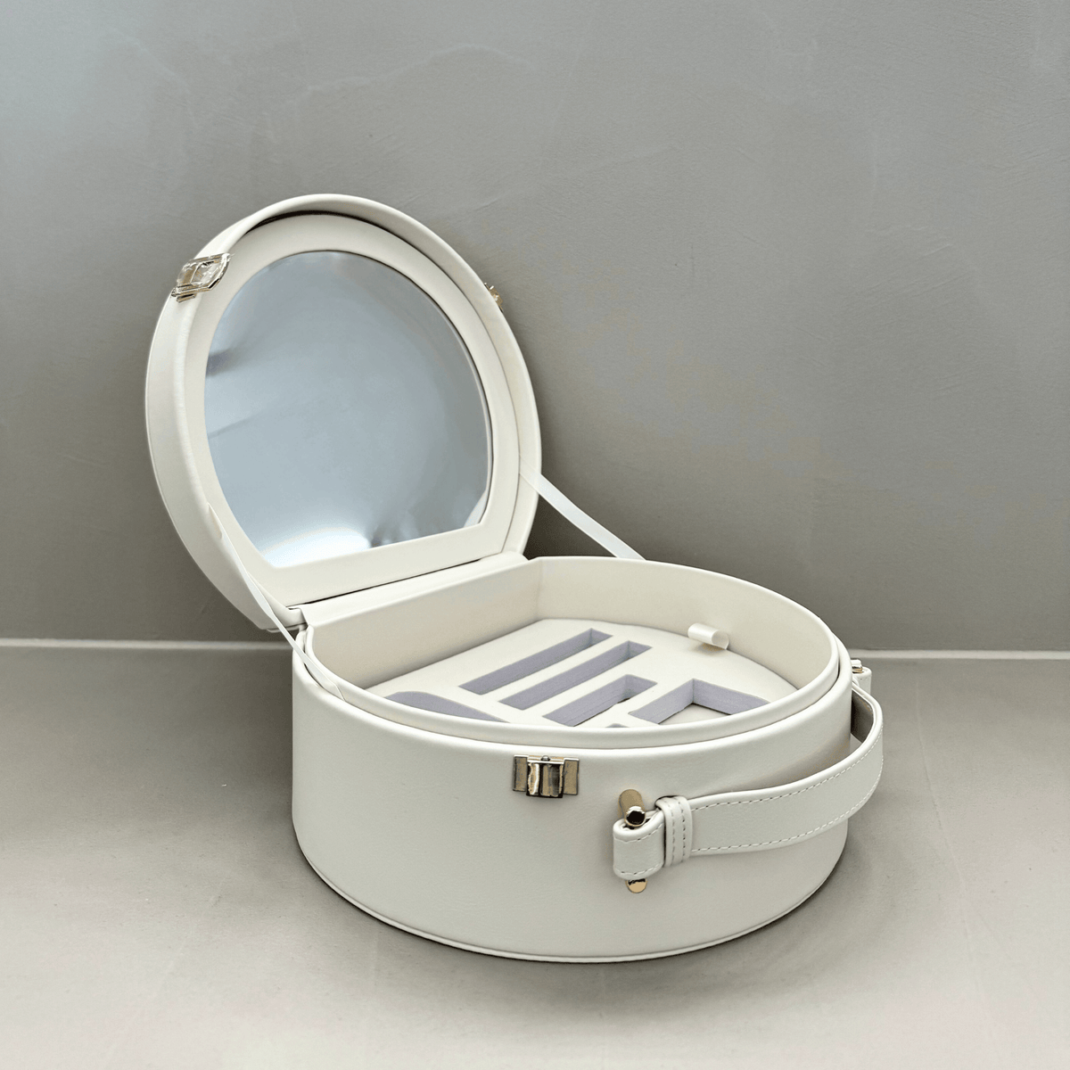 DermoMedica Elegancki kuferek Color Care