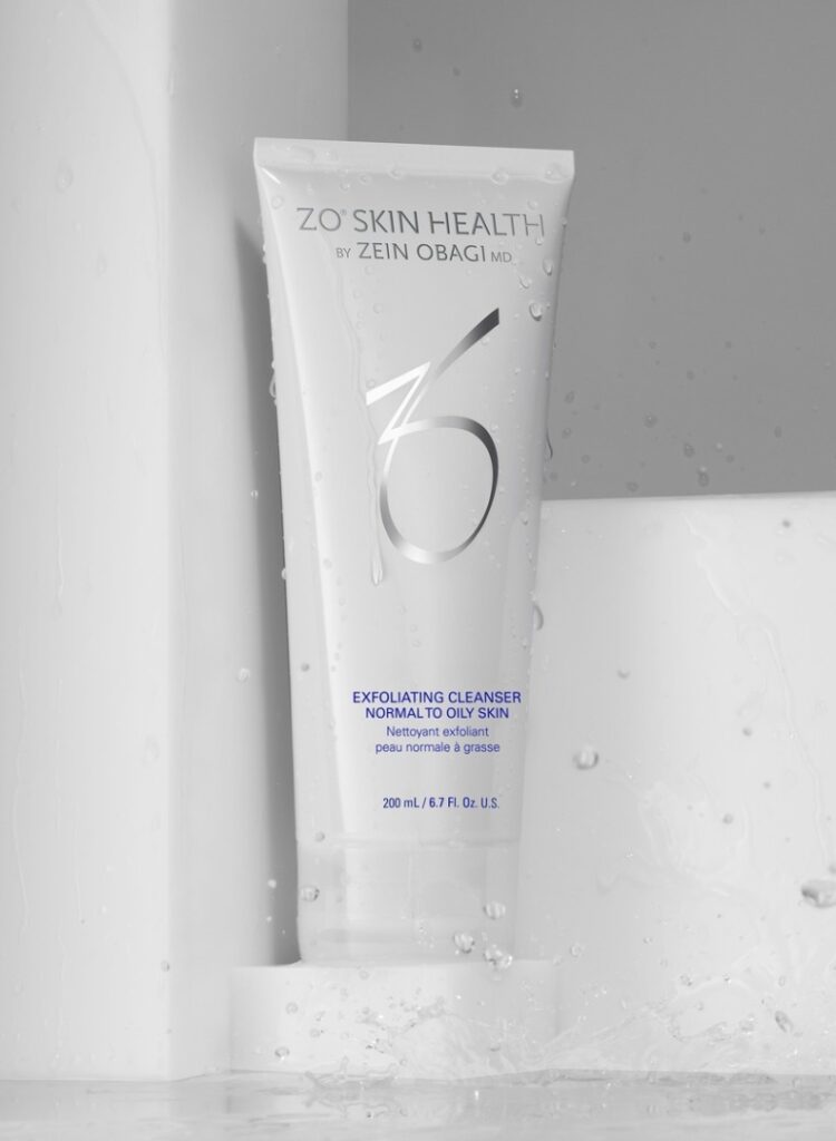 Bright Formula Illuminating Cleansing Tonic 250ml — Vagheggi | J'ADORE Instytut Sklep