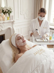 Mezoterapia mikroigłowa – odmładzanie skóry – efekty zabiegu w salonie J'adore